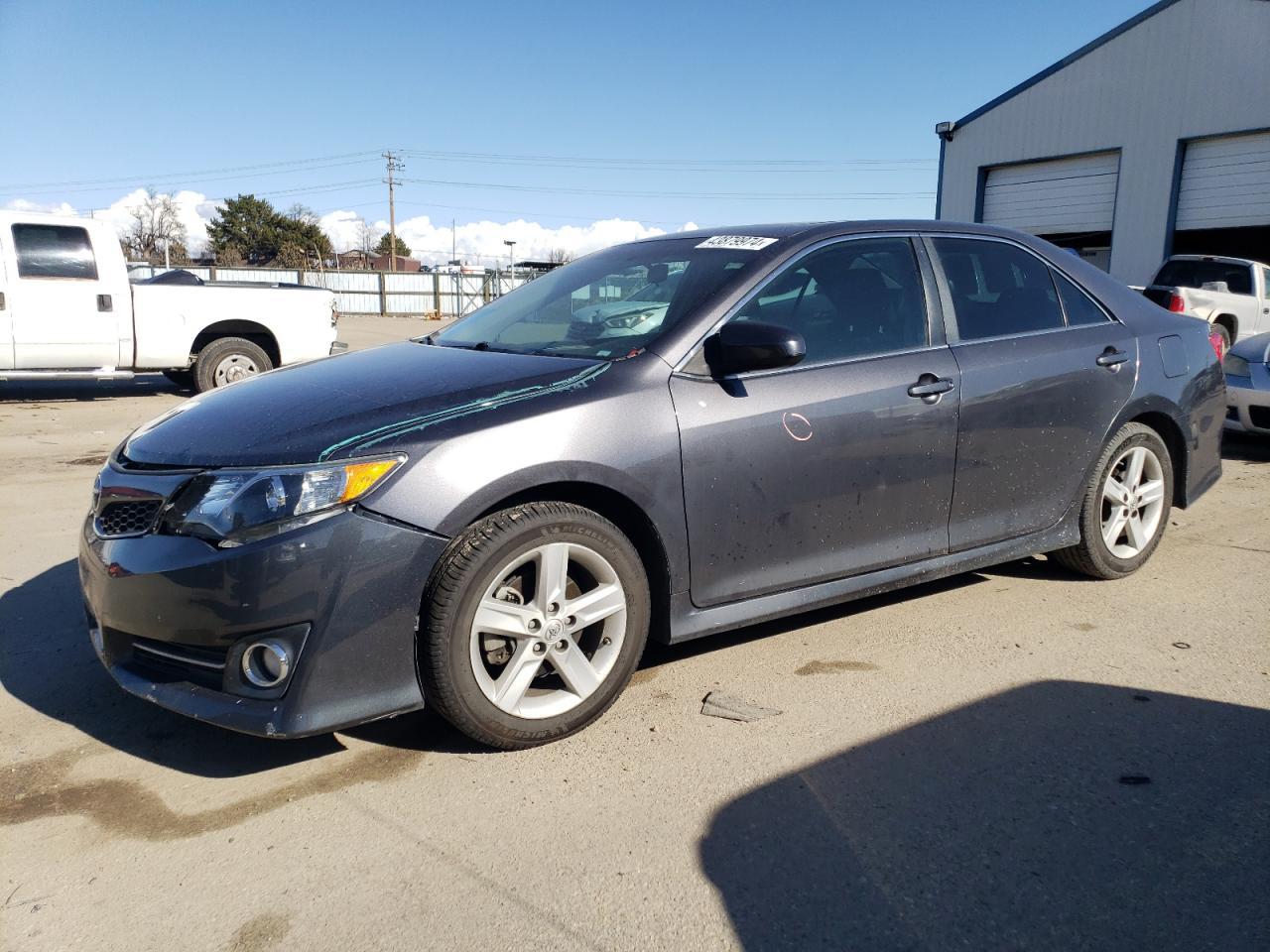 2013 TOYOTA CAMRY L
