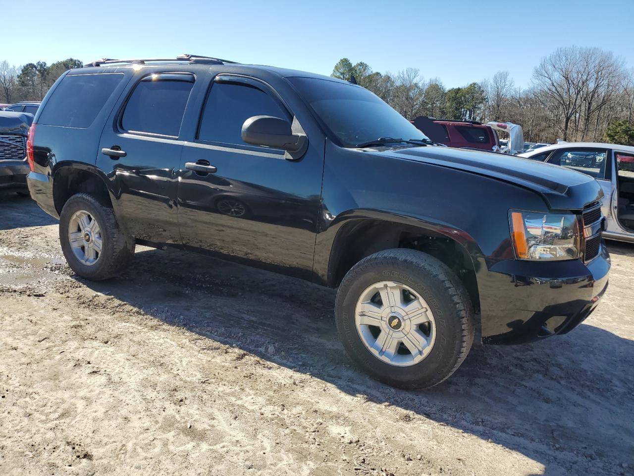 2011 CHEVROLET TAHOE K150 - Image 4
