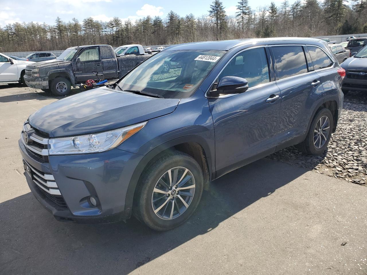 2019 TOYOTA HIGHLANDER