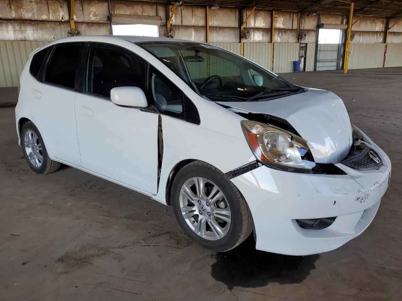 2011 HONDA FIT SPORT - Фото 4