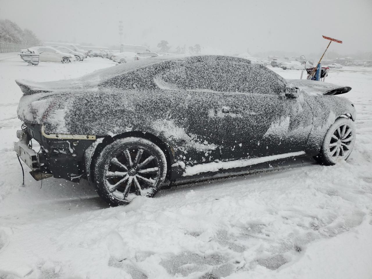 2012 INFINITI G37 - Image 3