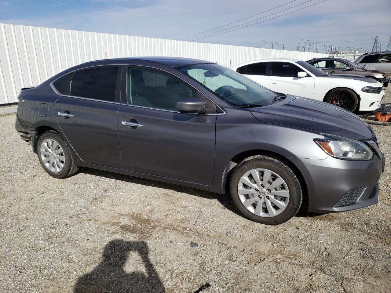 2017 NISSAN SENTRA S - Фото 4