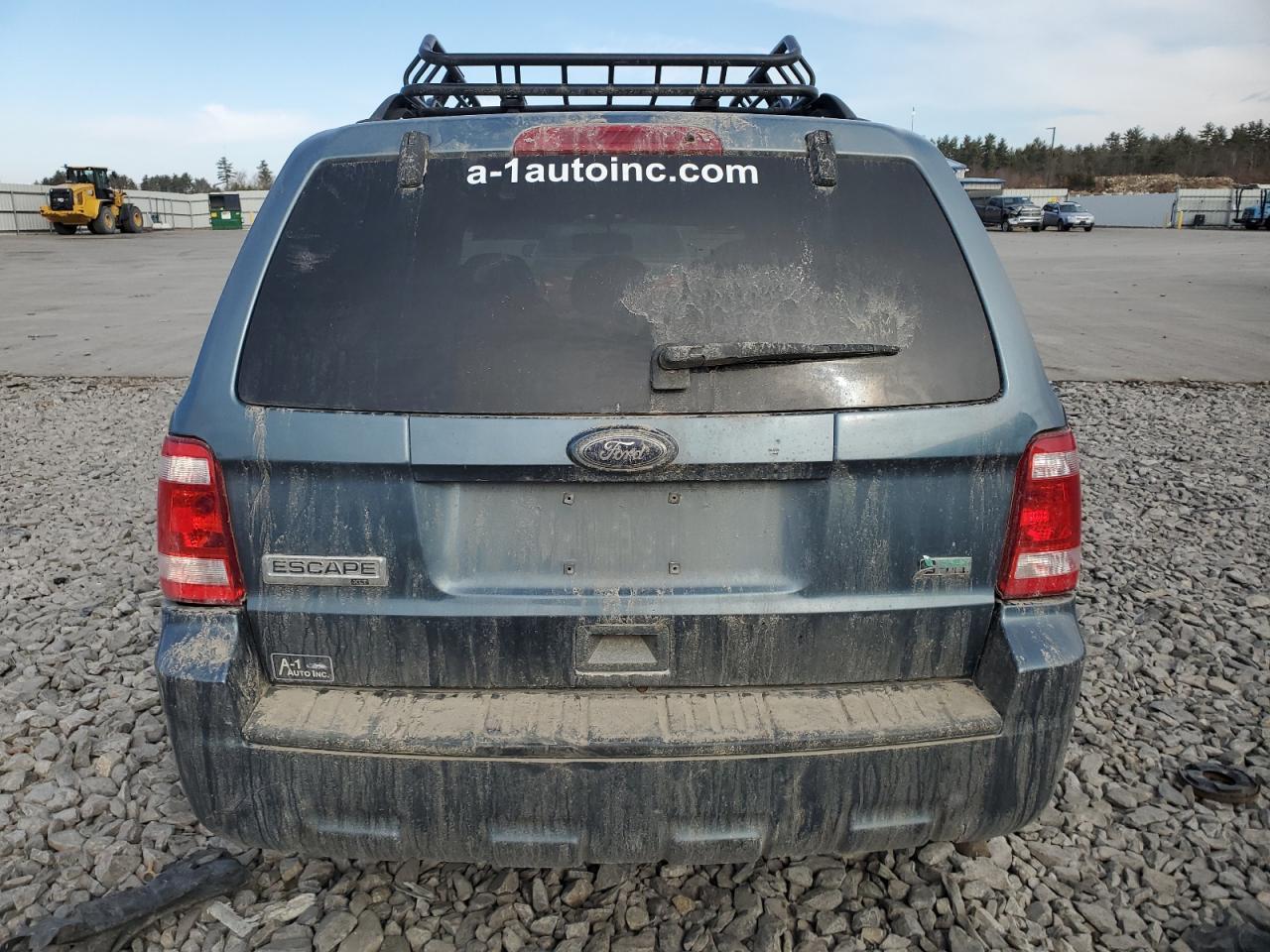 2010 FORD ESCAPE XLT - Image 6