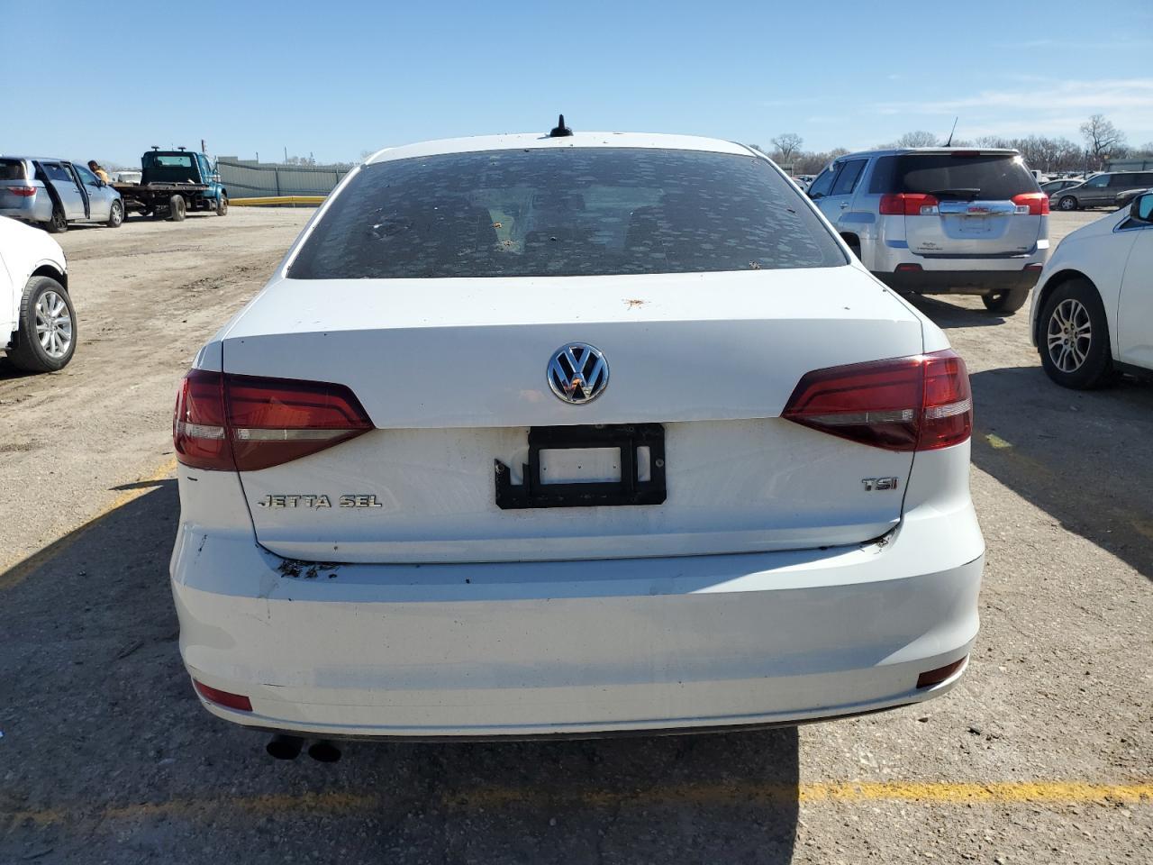 2016 VOLKSWAGEN JETTA SEL - Image 6