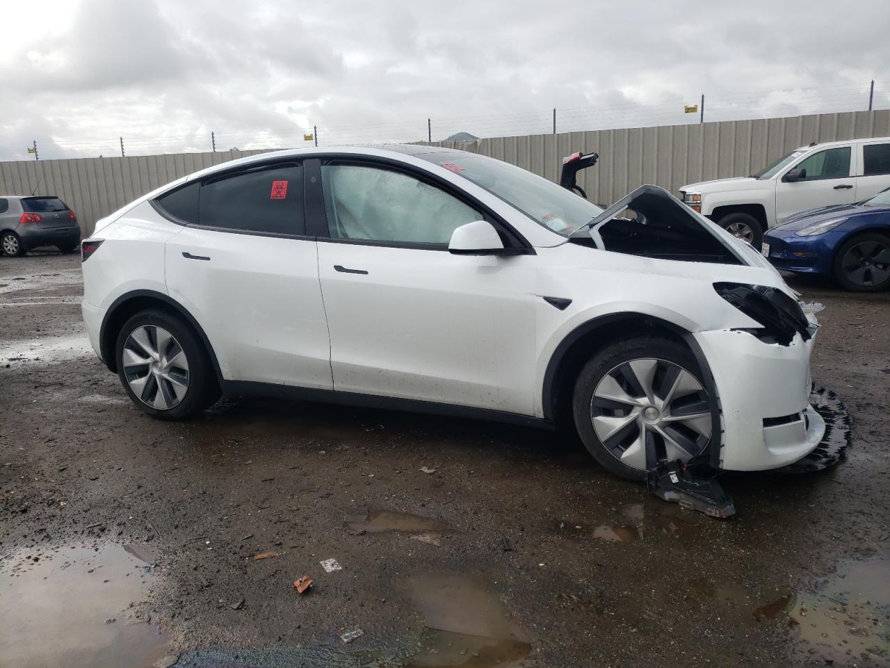 2023 TESLA MODEL Y - Image 4