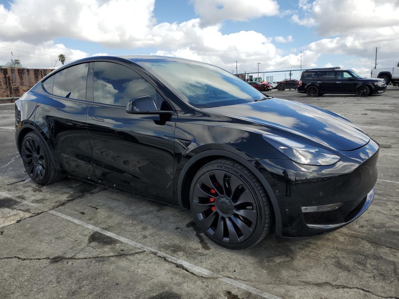 2022 TESLA MODEL Y - Image 4