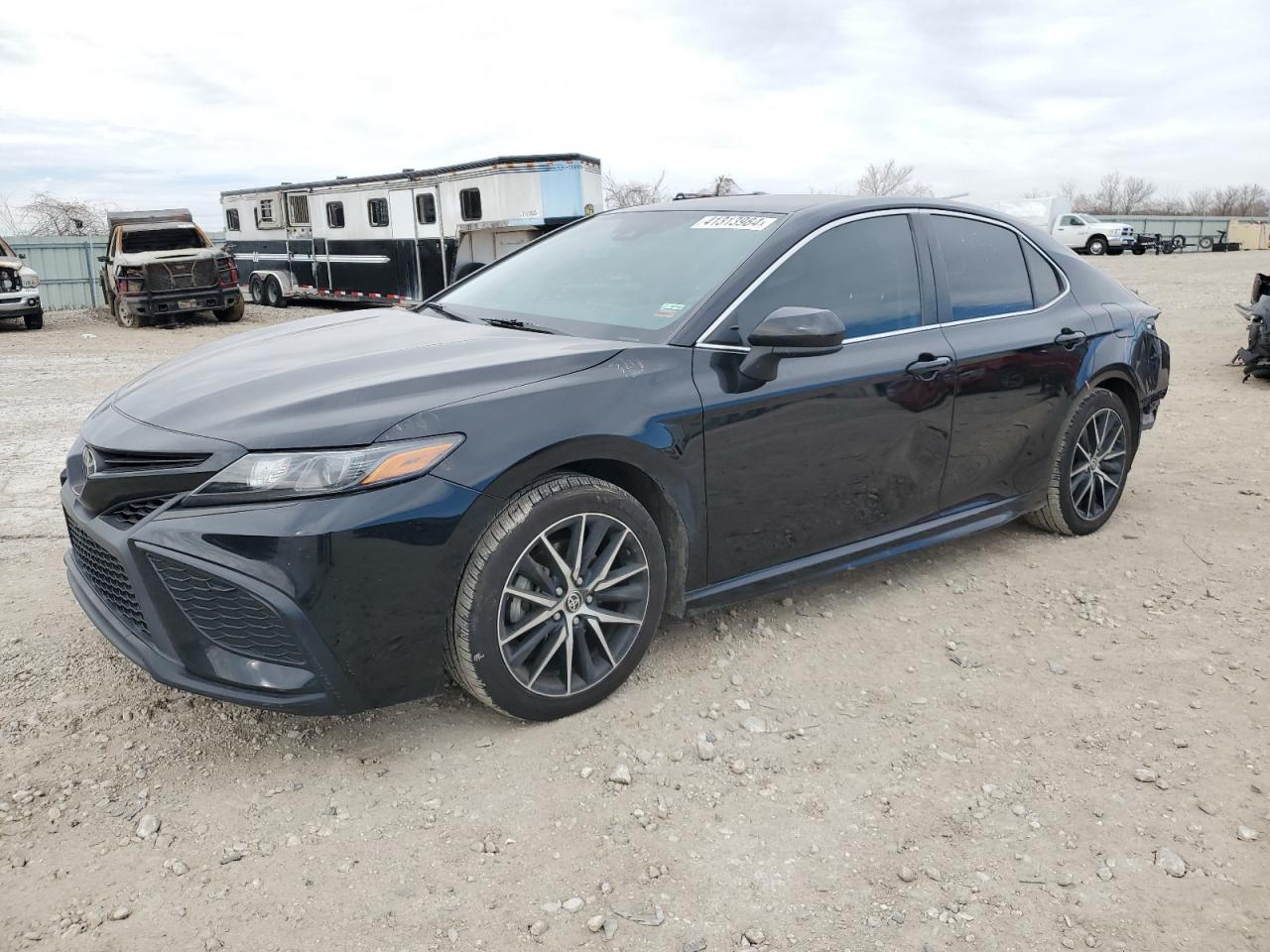 2021 TOYOTA CAMRY SE car image