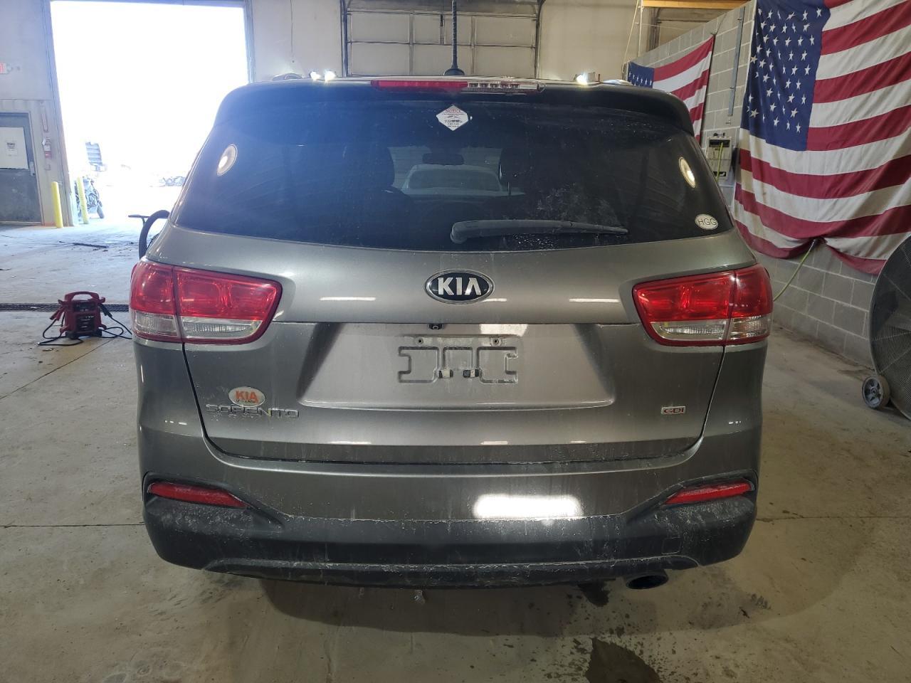 2016 KIA SORENTO LX - Image 6