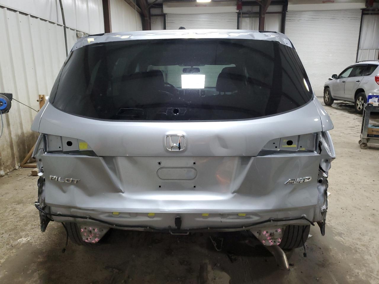 2017 HONDA PILOT EXL - Фото 6