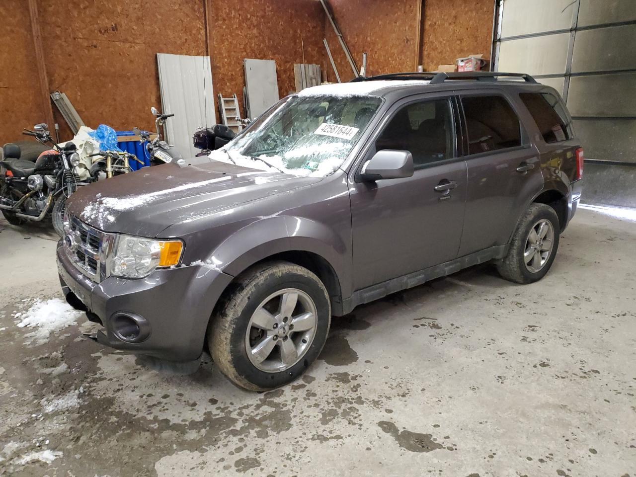 2012 FORD ESCAPE LIM