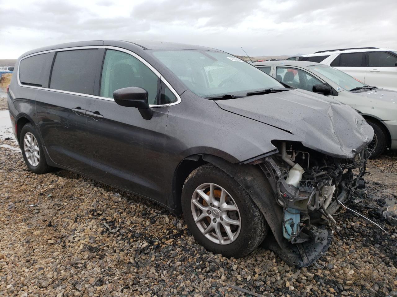 2017 CHRYSLER PACIFICA L - Image 4