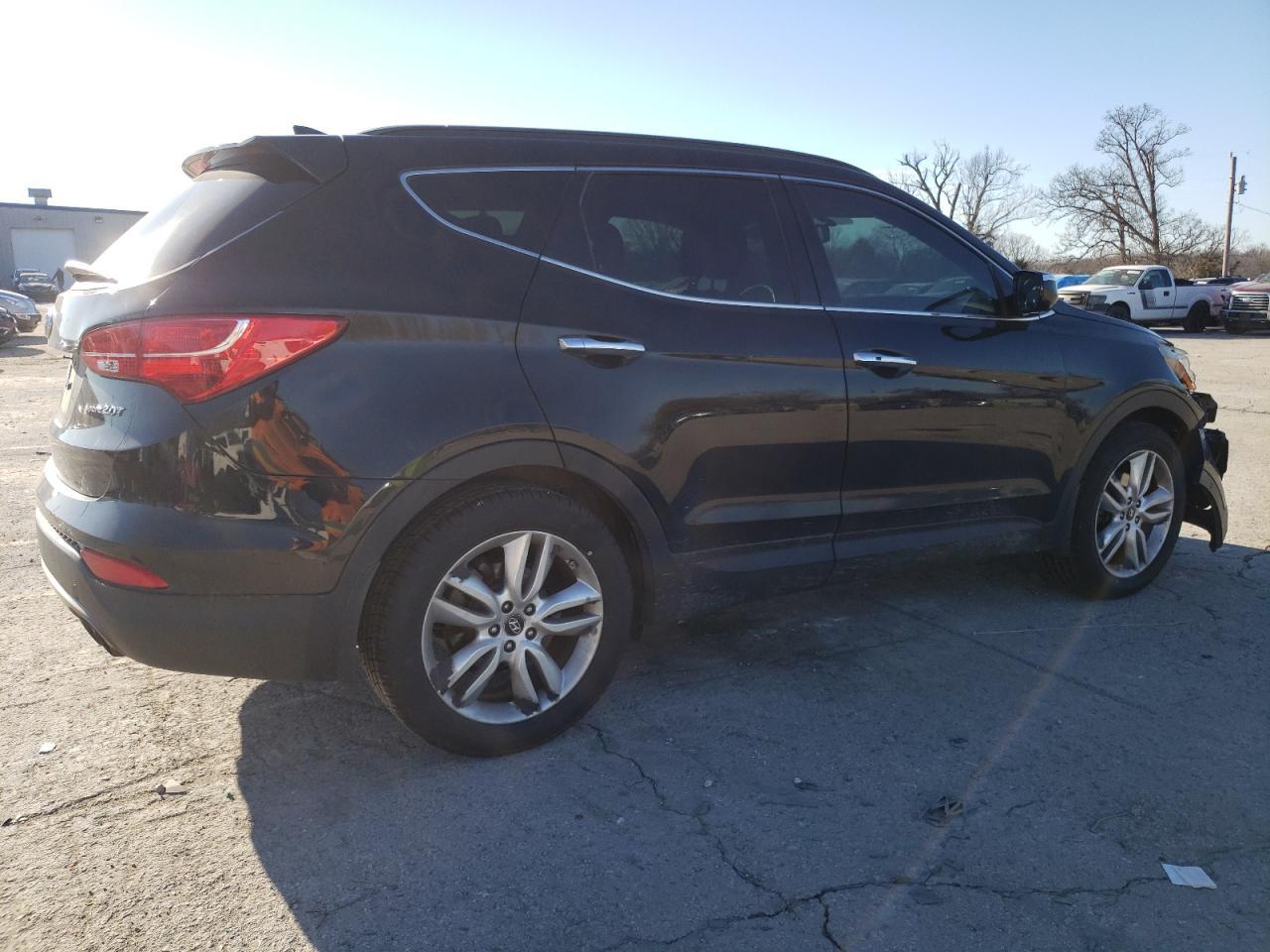 2013 HYUNDAI SANTA FE S - Image 3