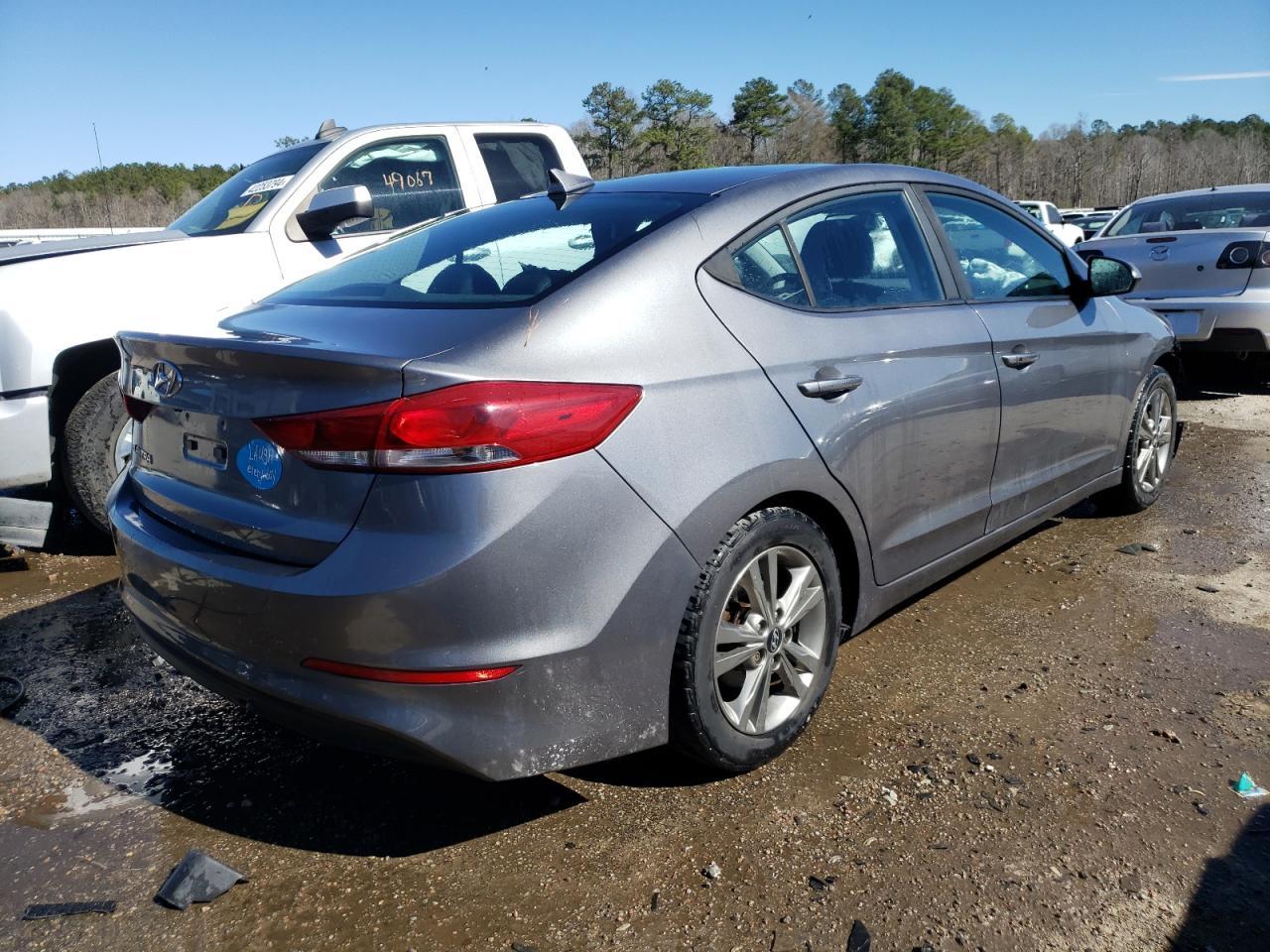2018 HYUNDAI ELANTRA SE - Image 3