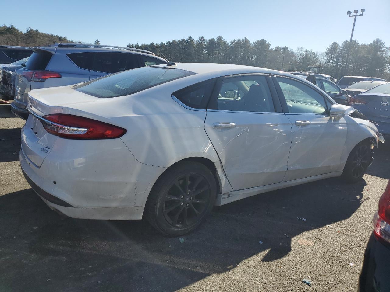2017 FORD FUSION SE - Image 3