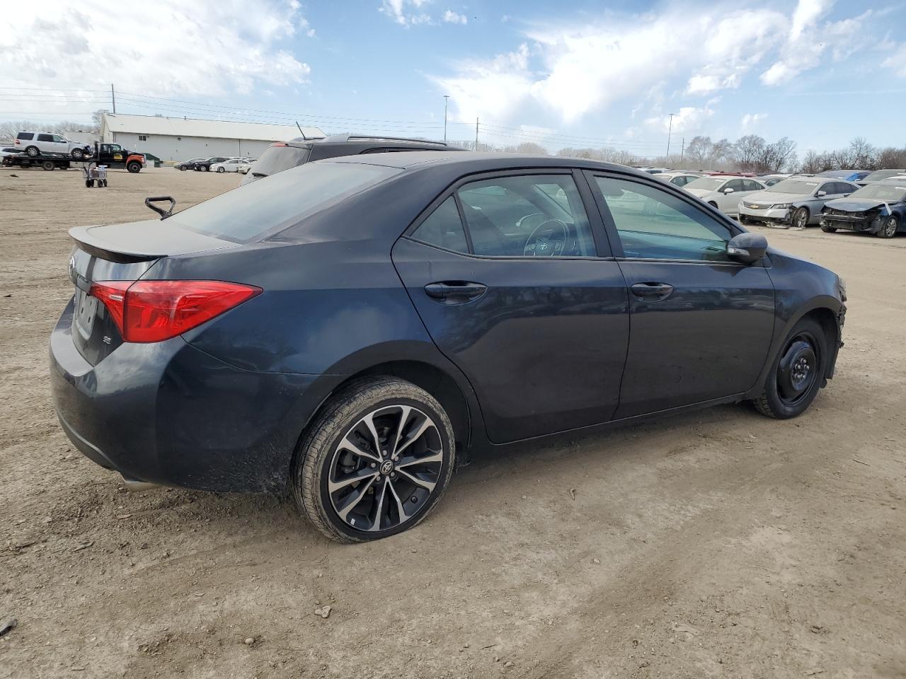 2019 TOYOTA COROLLA L - Image 3