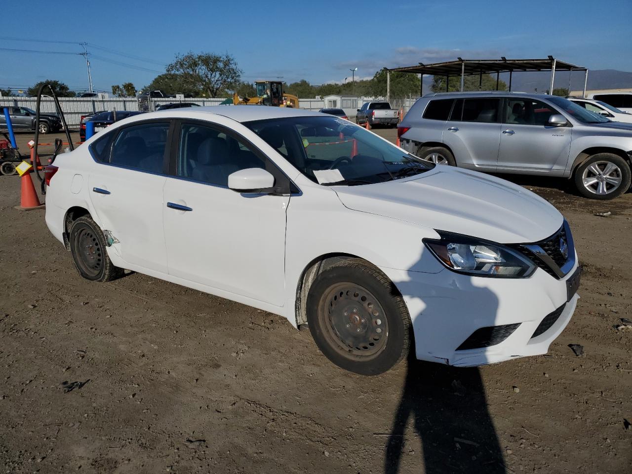 2017 NISSAN SENTRA S - Фото 4