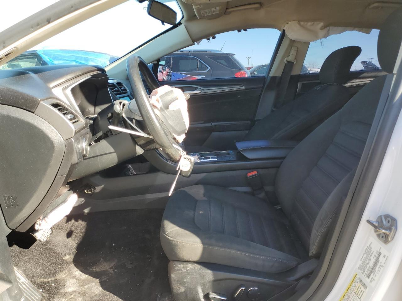2017 FORD FUSION SE - Фото 7