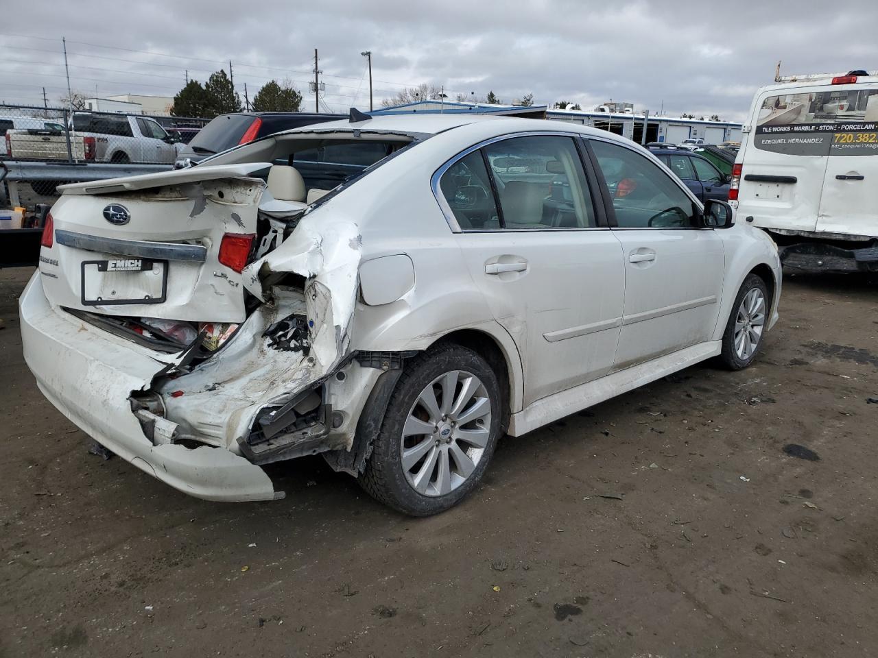 2011 SUBARU LEGACY 2.5 - Image 3