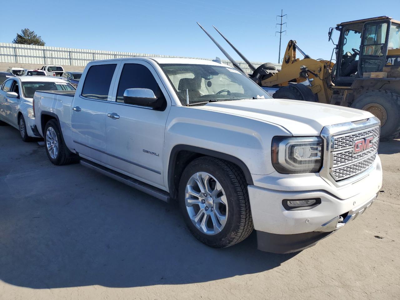 2018 GMC SIERRA K15 - Image 4