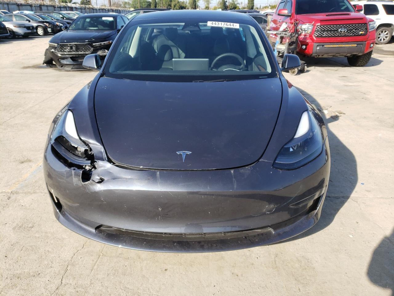 2023 TESLA MODEL 3 - Фото 5