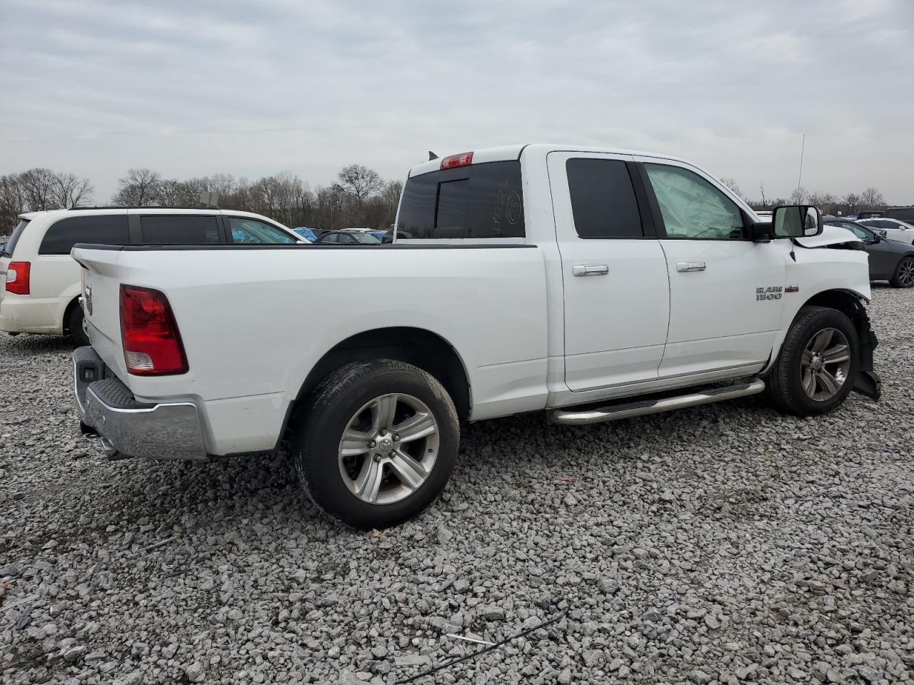 2014 RAM 1500 SLT - Image 3