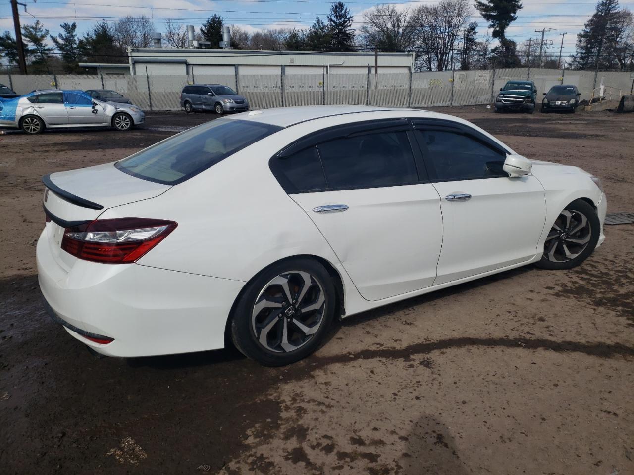 2016 HONDA ACCORD EXL - Фото 3