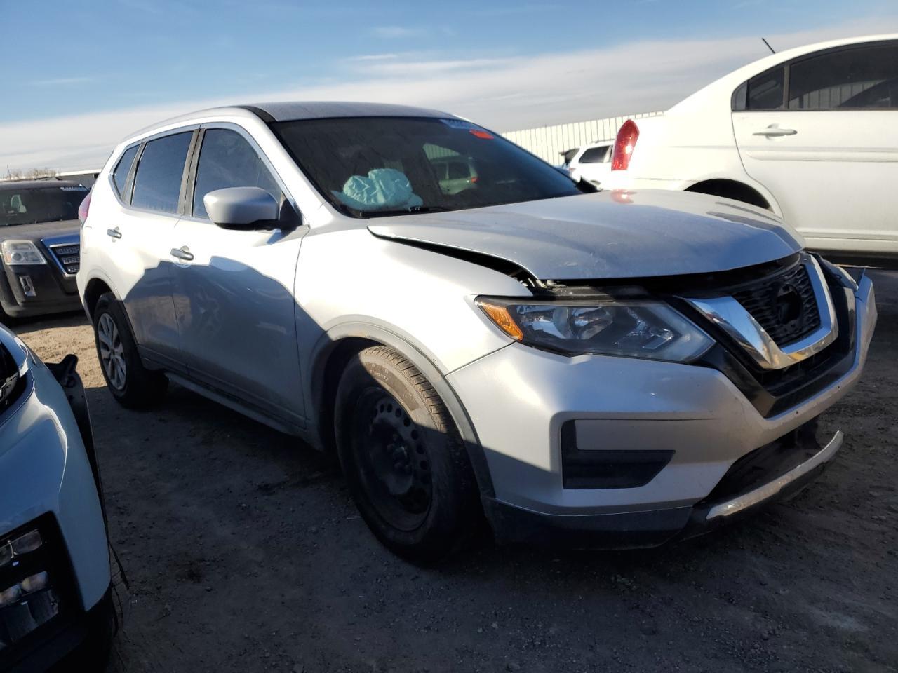 2018 NISSAN ROGUE S - Фото 4