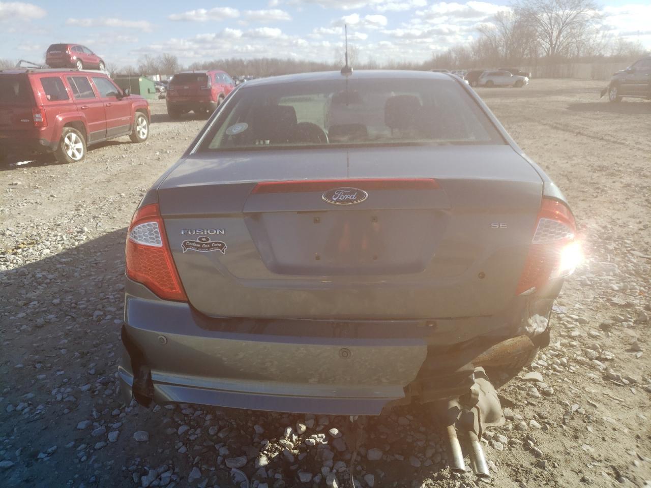 2012 FORD FUSION SE - Image 6