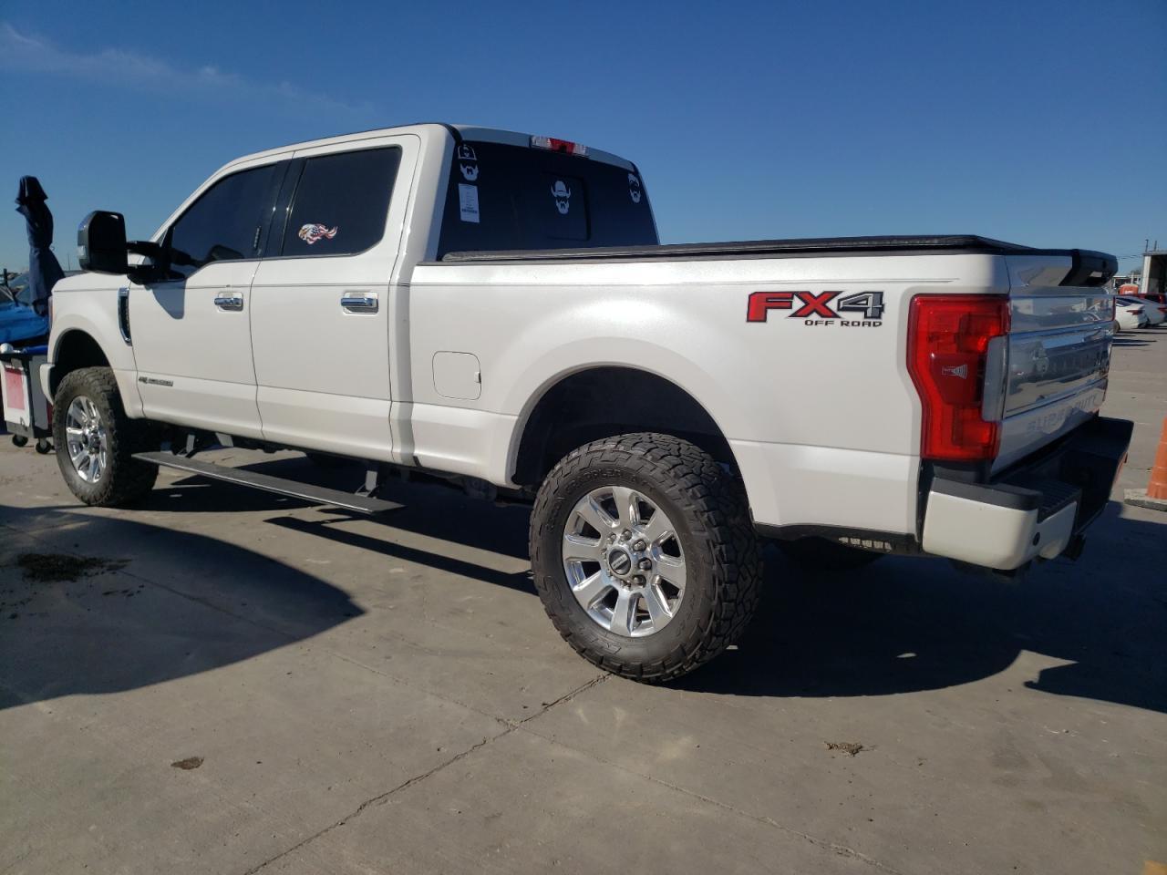 2017 FORD F250 SUPER - Image 2
