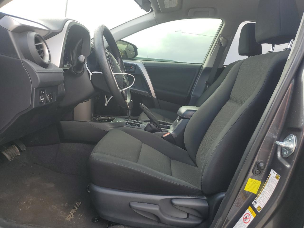 2017 TOYOTA RAV4 LE - Image 7