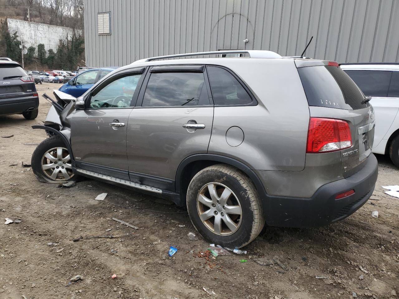 2012 KIA SORENTO BA - Фото 2