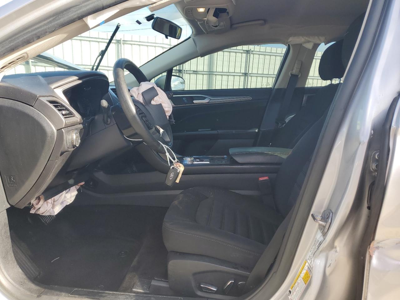 2017 FORD FUSION SE - Фото 7
