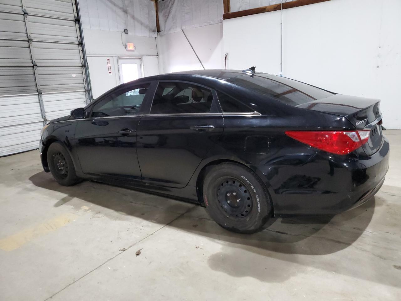2011 HYUNDAI SONATA GLS - Фото 2