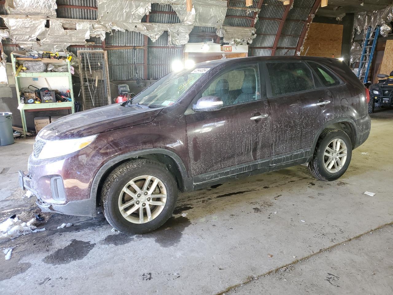 2015 KIA SORENTO LX