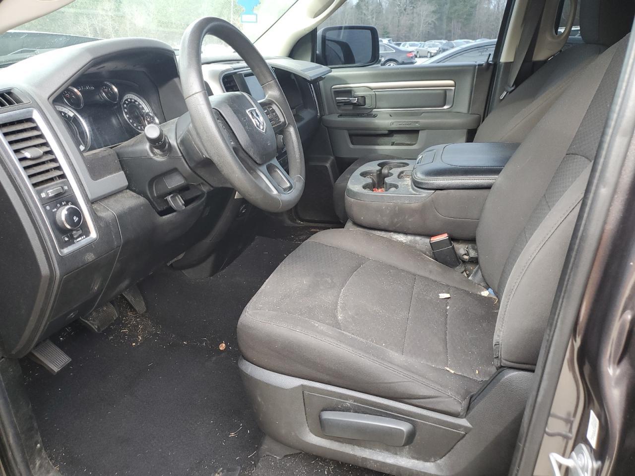 2019 RAM 1500 CLASS - Image 7