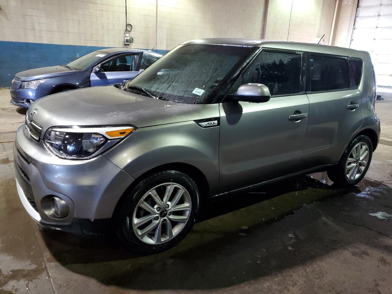 2017 KIA SOUL + car image