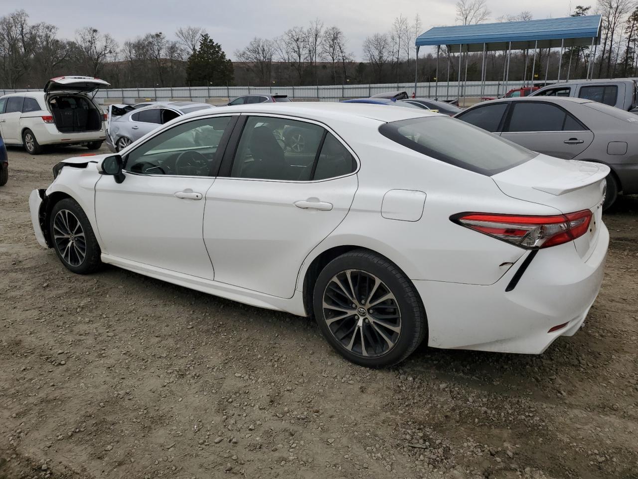 2018 TOYOTA CAMRY L - Image 2