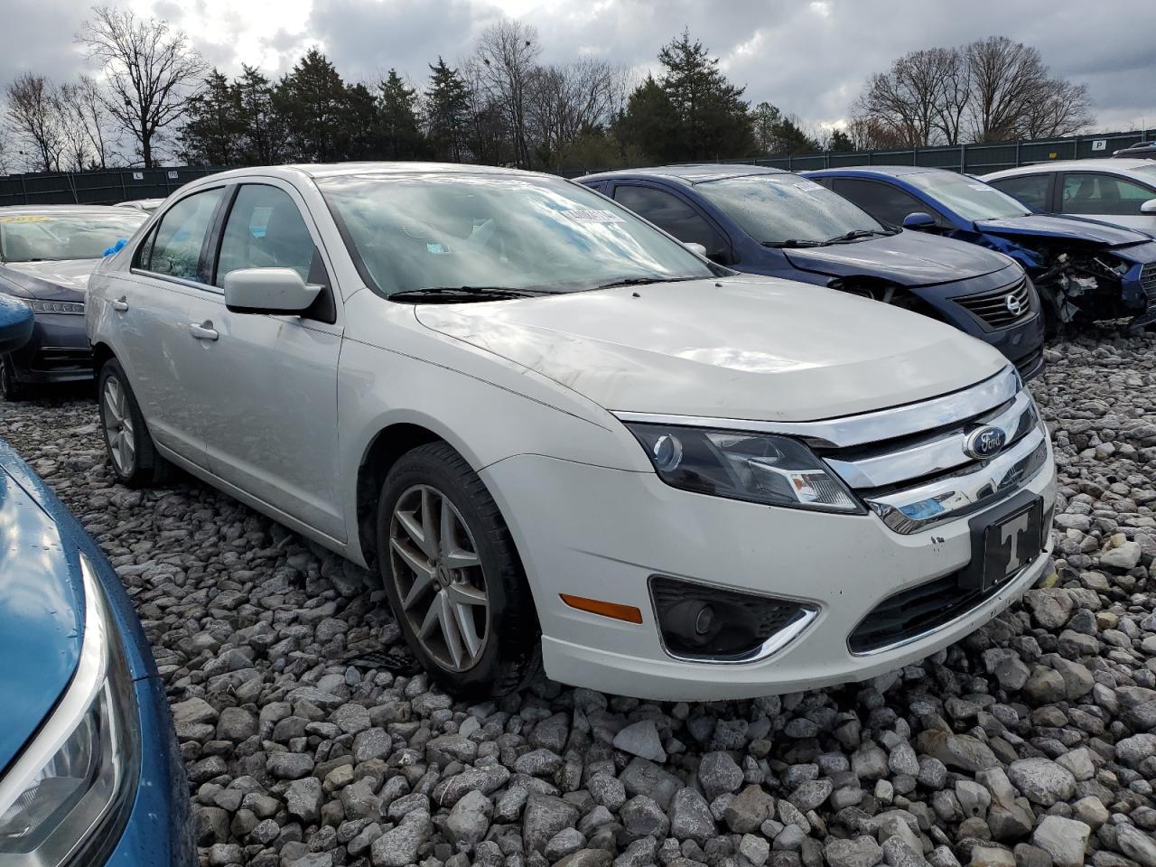 2011 FORD FUSION SEL - Image 4