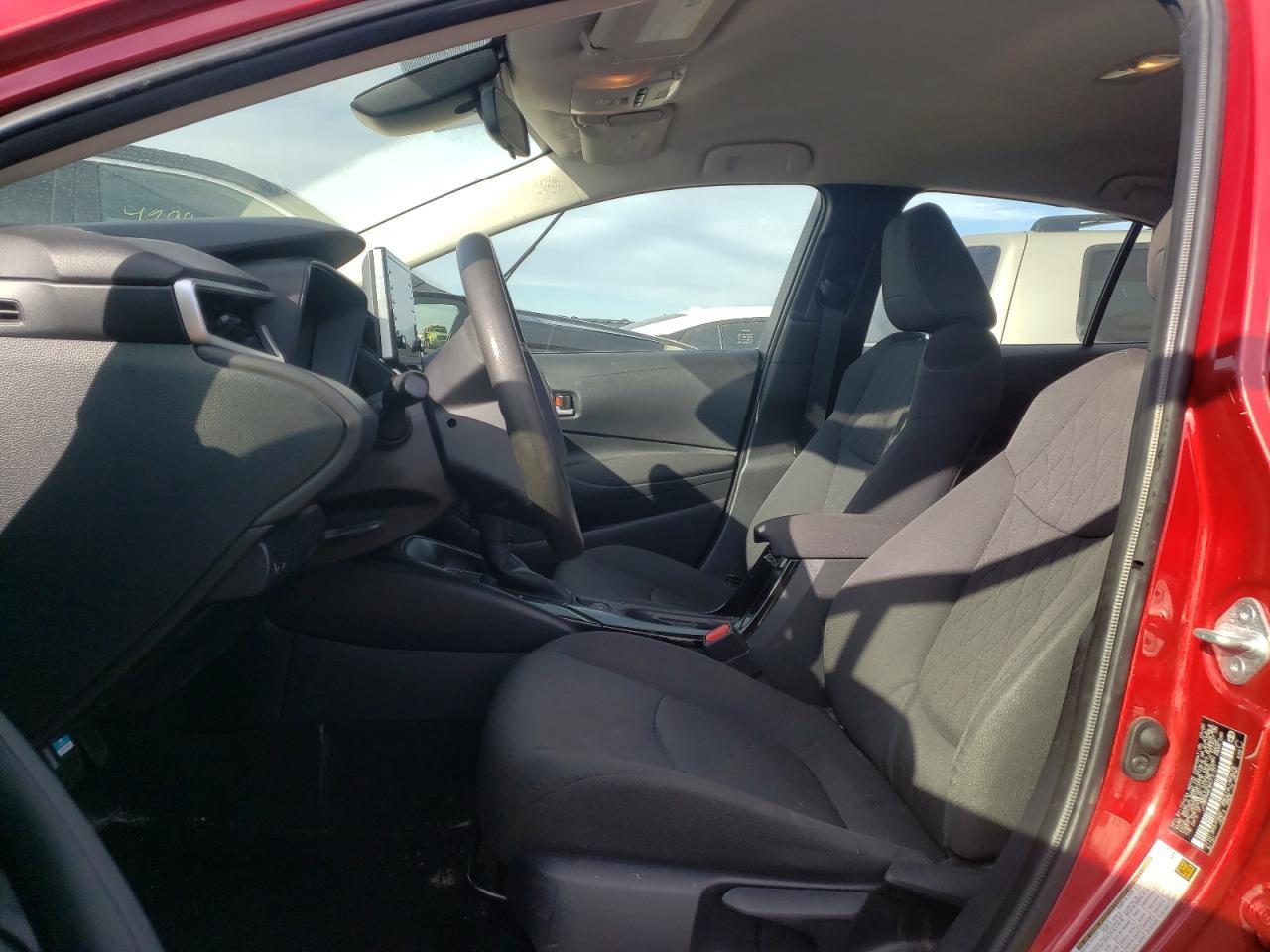 2021 TOYOTA COROLLA LE - Фото 7