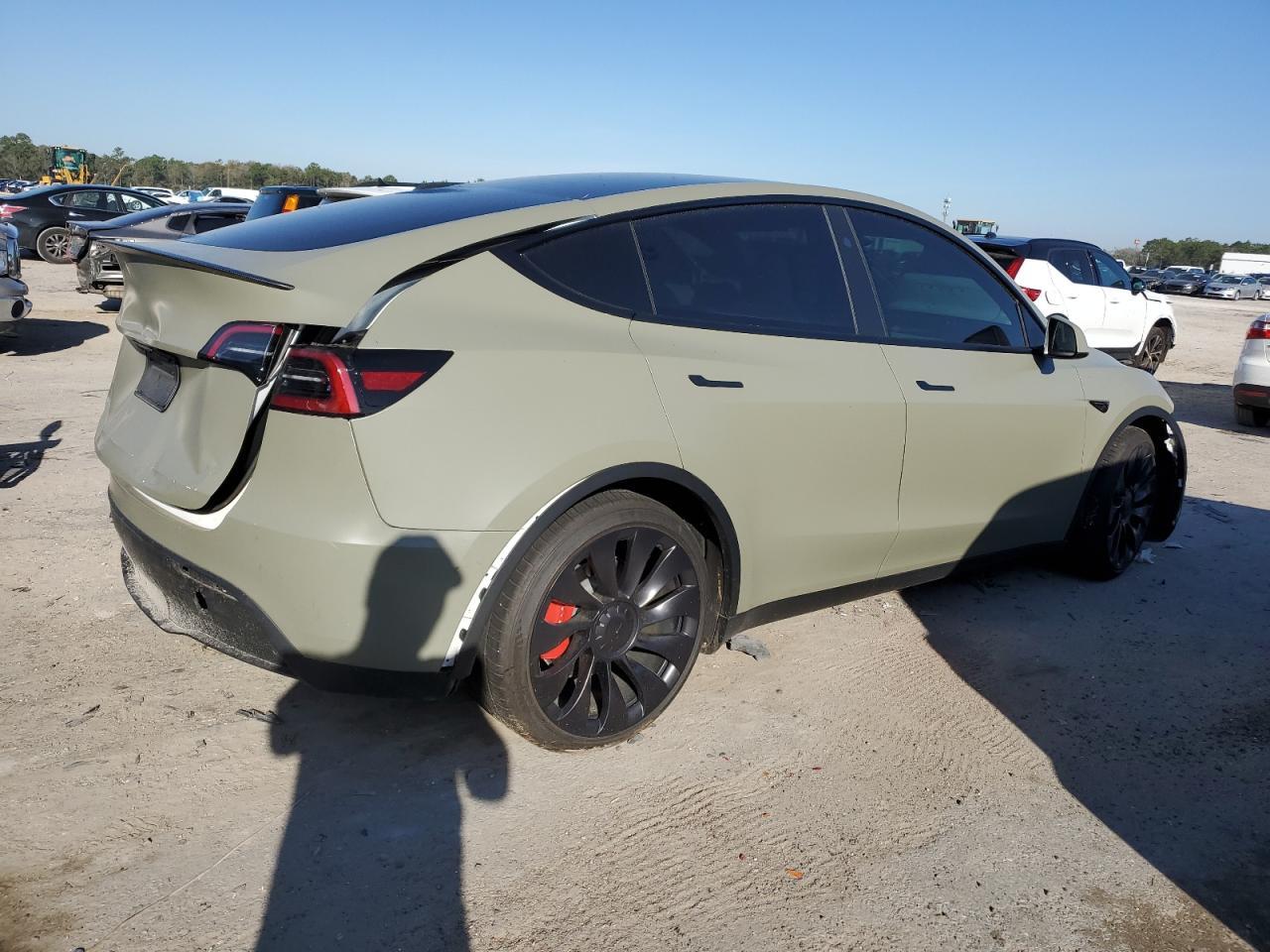 2023 TESLA MODEL Y - Фото 3