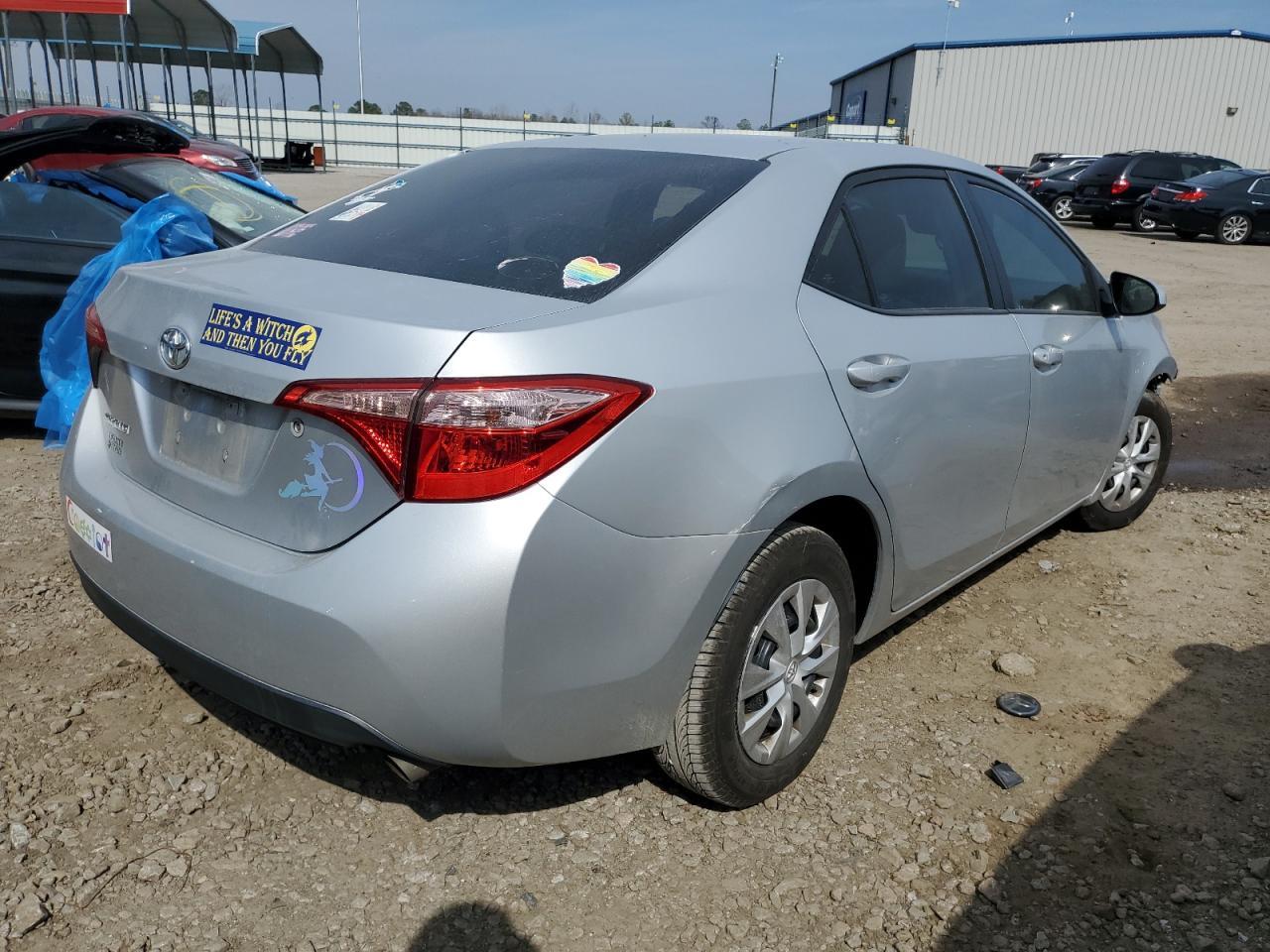 2018 TOYOTA COROLLA L - Image 3