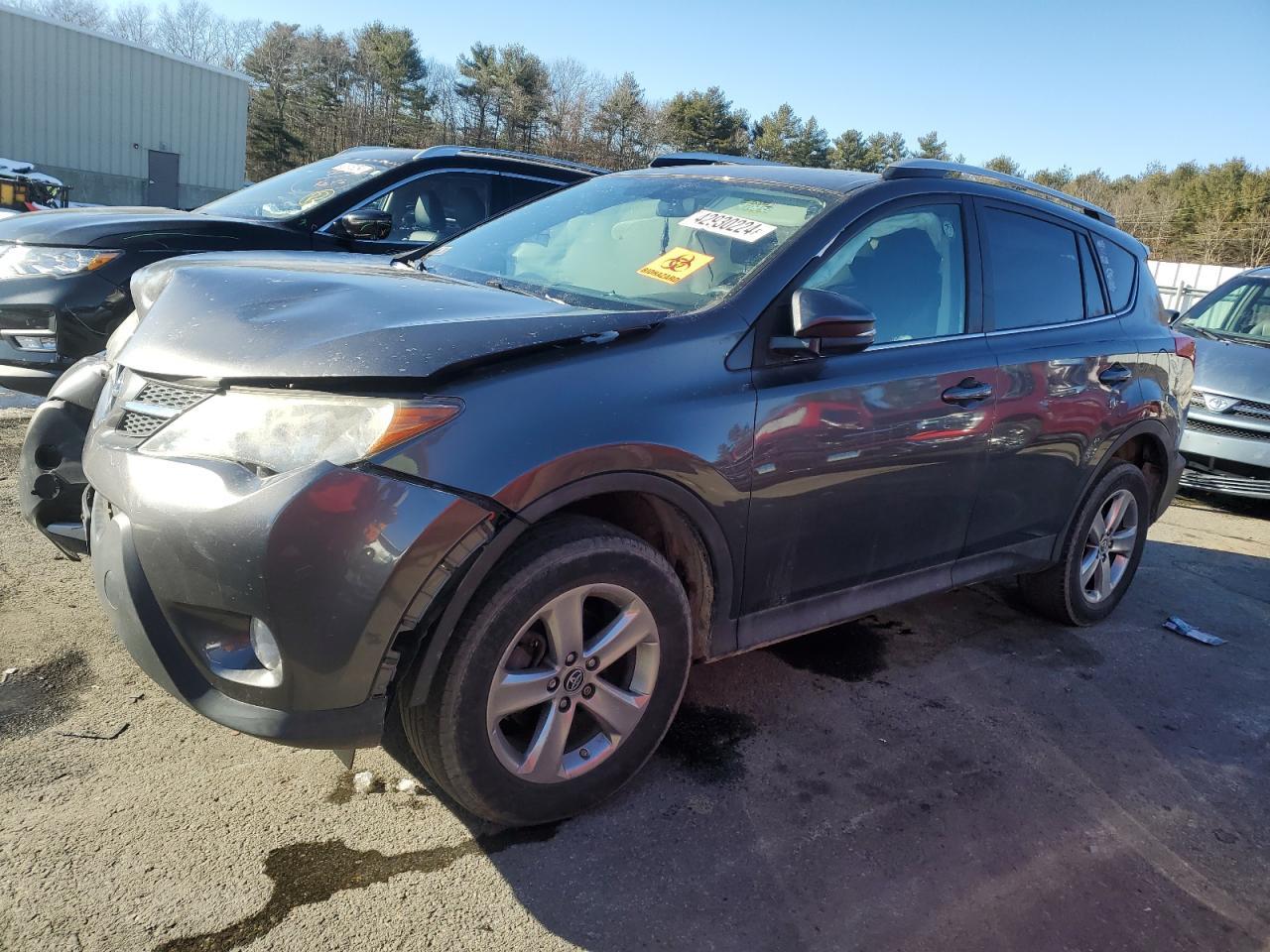 2015 TOYOTA RAV4 XLE