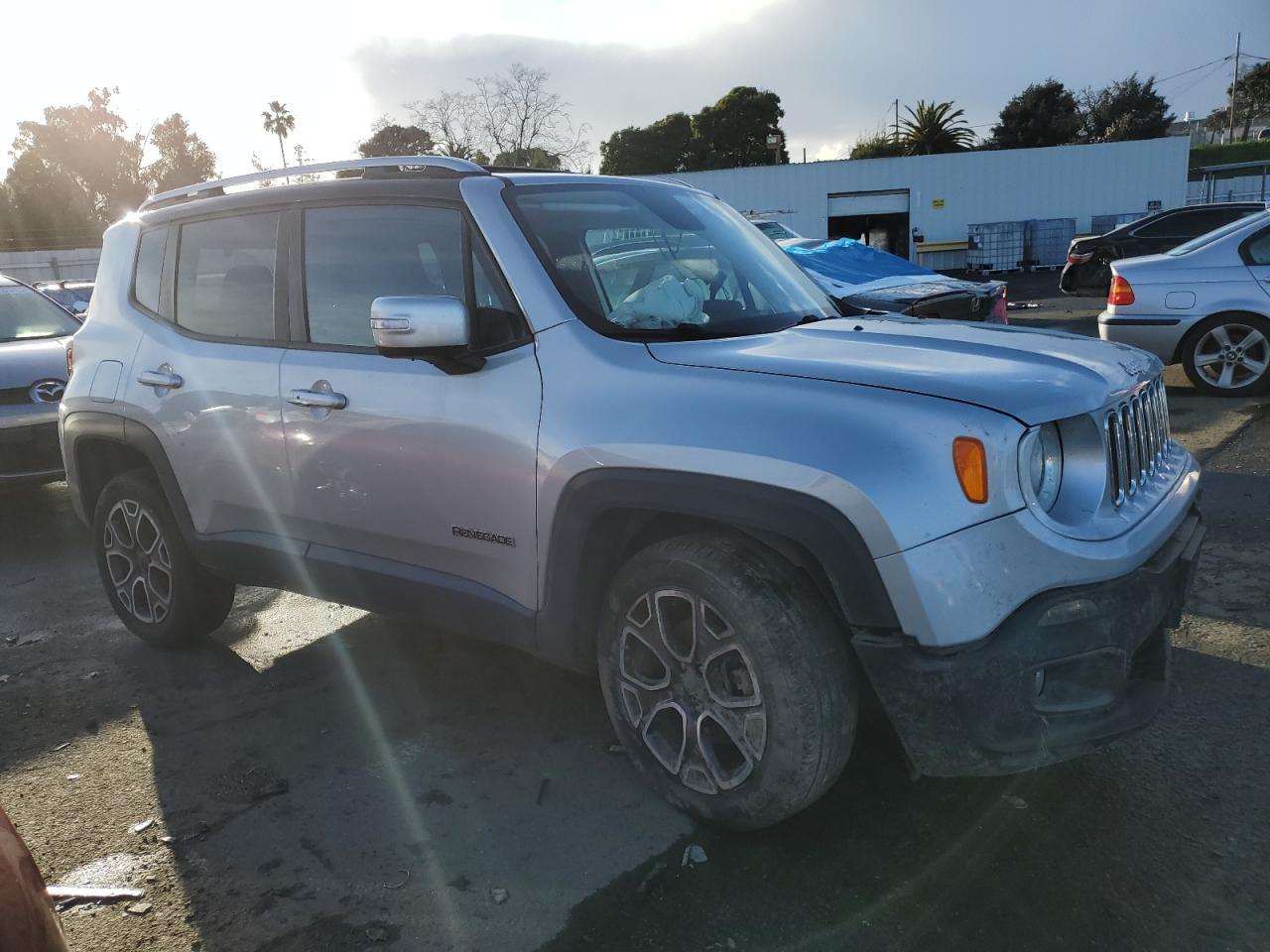 2016 JEEP RENEGADE L - Фото 4
