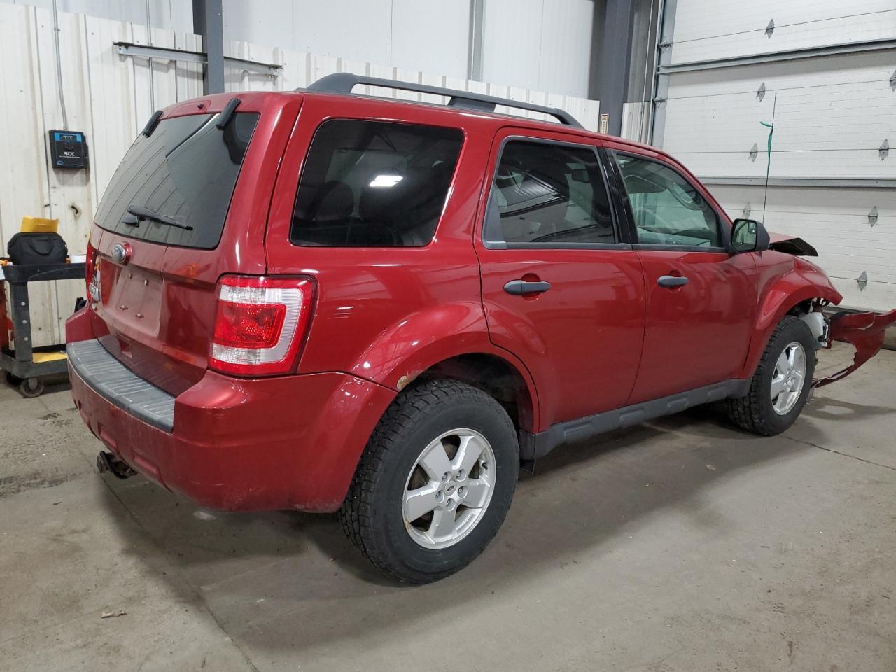2012 FORD ESCAPE XLT - Фото 3