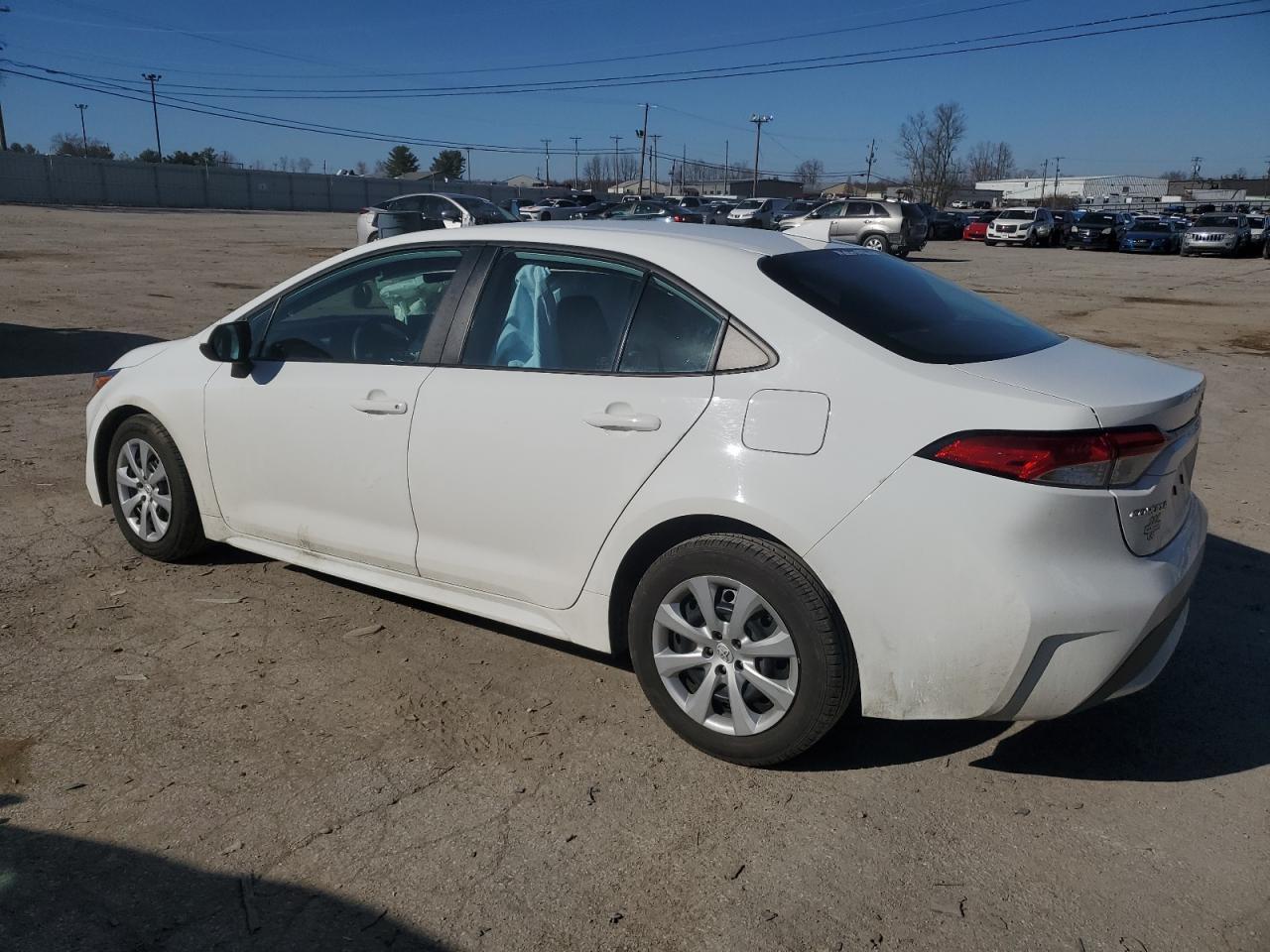 2021 TOYOTA COROLLA LE - Фото 2