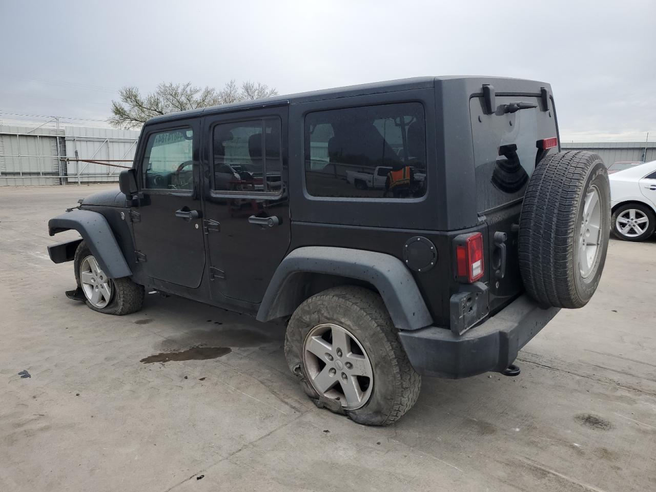 2015 JEEP WRANGLER U - Image 2