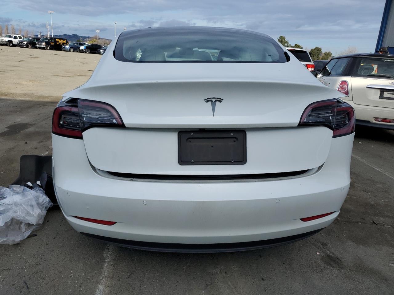 2022 TESLA MODEL 3 - Image 6