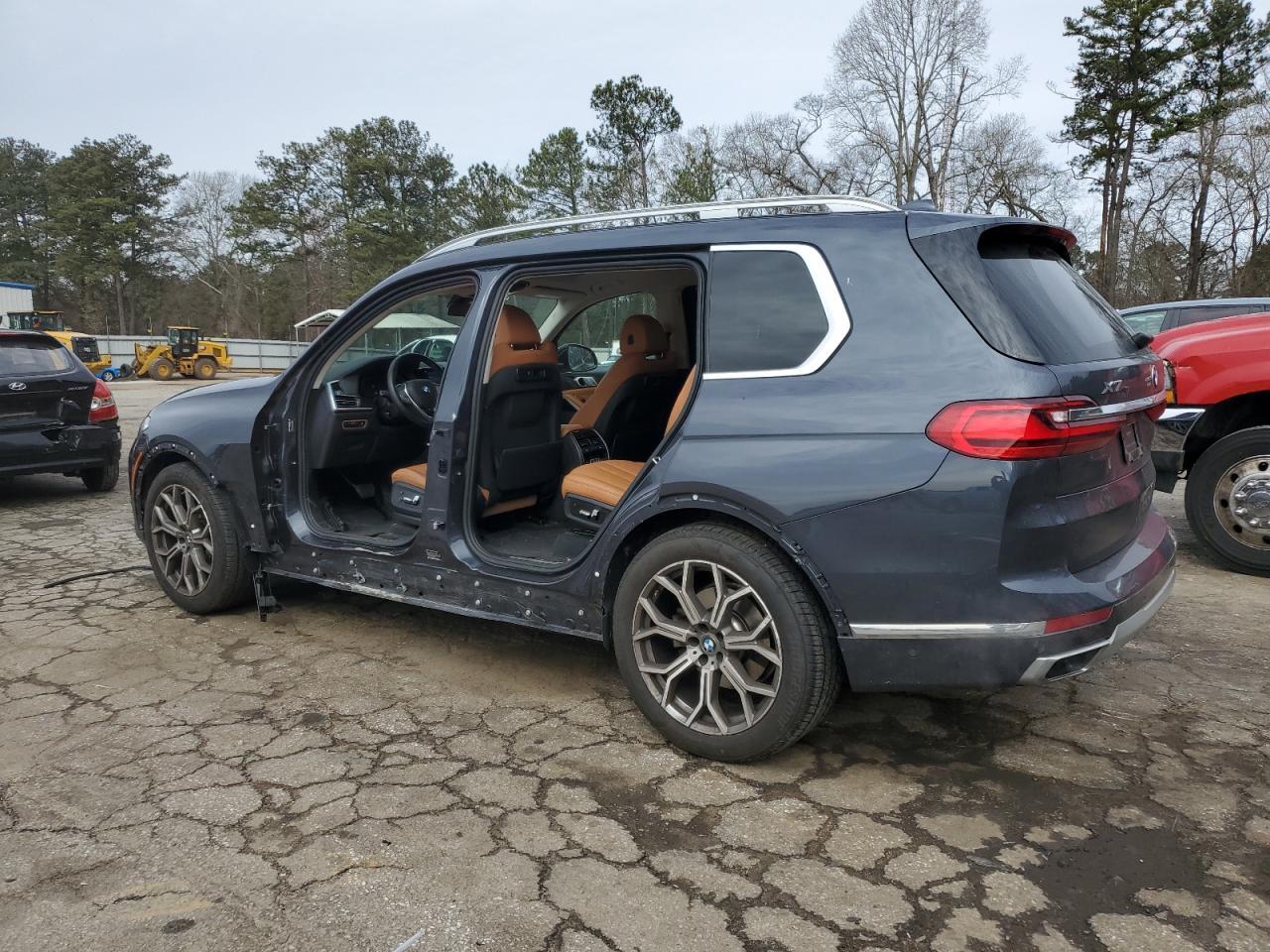 2021 BMW X7 XDRIVE4 - Фото 2
