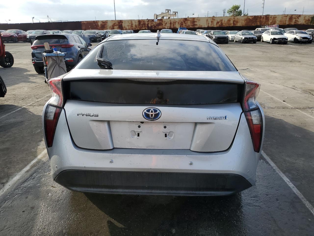 2018 TOYOTA PRIUS - Image 6