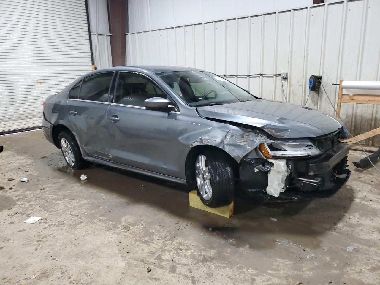 2017 VOLKSWAGEN JETTA S - Image 4